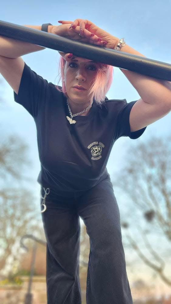 Queen of fucking everything T shirt