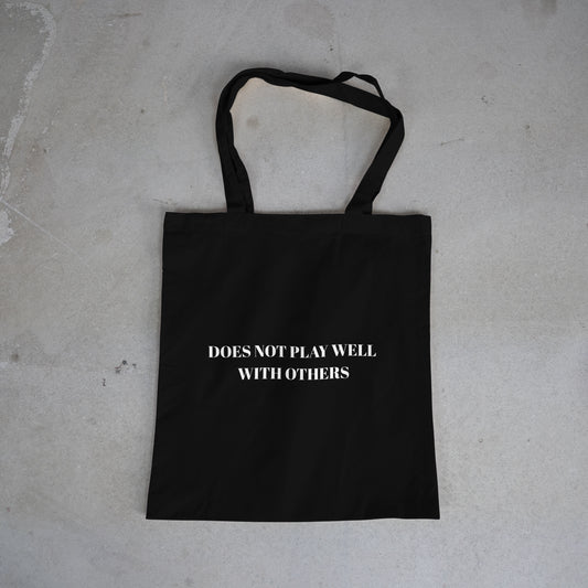 Does not play well with others Re useable tote bag